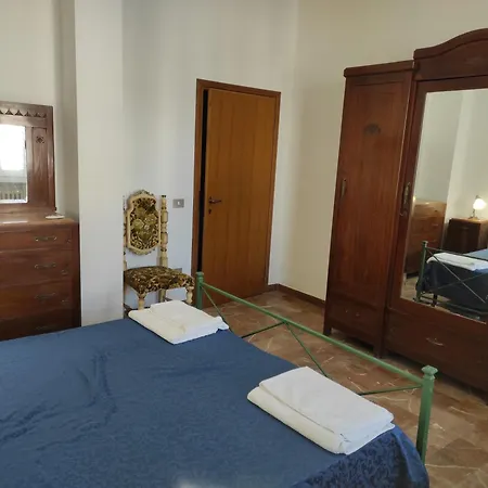 La Lenzerina منزل للإقامة